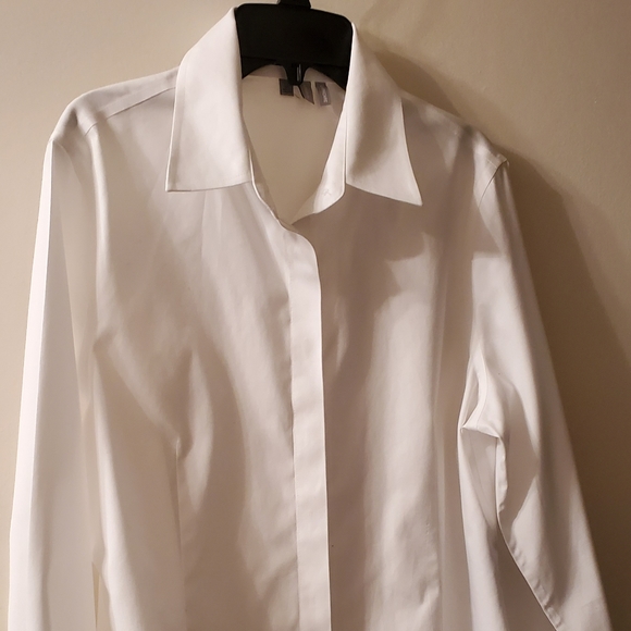 Anne Klein Tops - Anna Klein Dress shirt